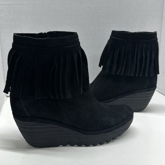 Fly London Yagi Boots Suede Platform Wedge Fringe Booties Ankle Boot Black 41 10 - Picture 1 of 7